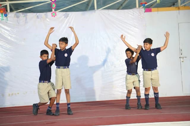 Solitaire Global School Gallery 12