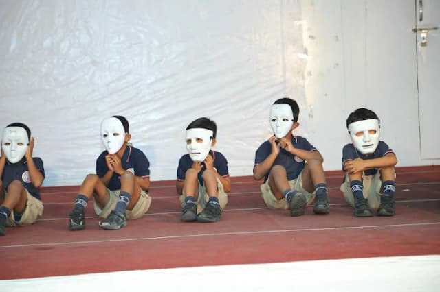 Solitaire Global School Gallery 18