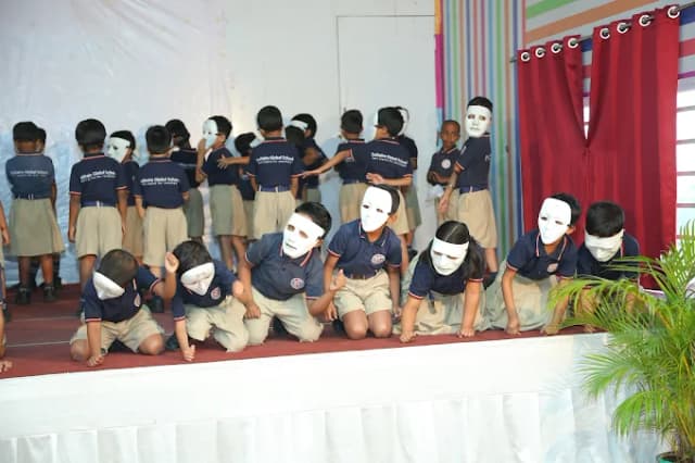 Solitaire Global School Gallery 17