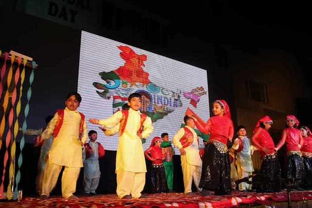 SKS World School Gallery 13