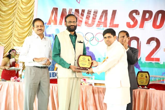 Vignan Model High School Gallery 27