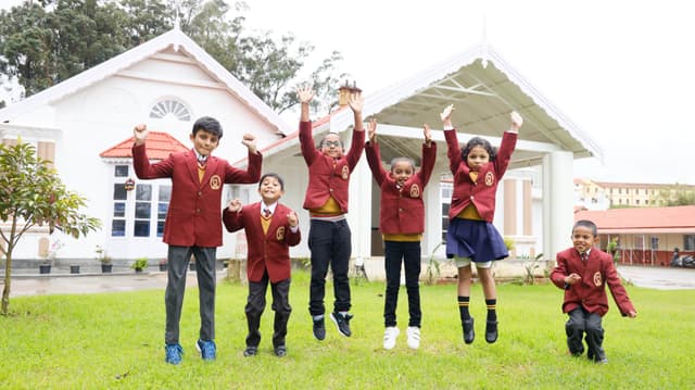 The Cliff School Gallery 5