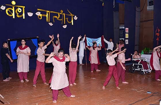 PHOENIX School Gallery 6