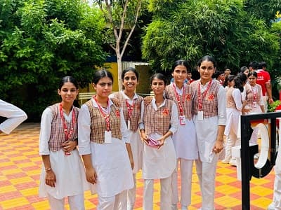 Arya Vartt Public School Gallery 4