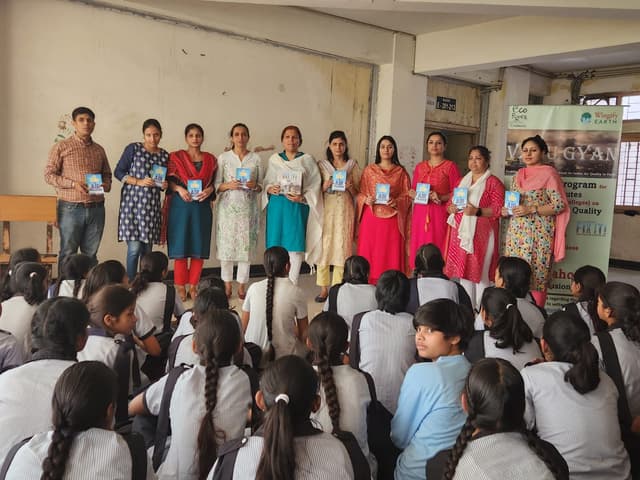 Savitri Bai Phule Balika Inter College Gallery 14