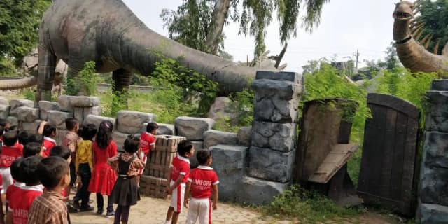 Sanford International School Gallery 1