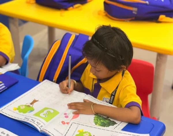 Little Douglasites Play School Gallery 19