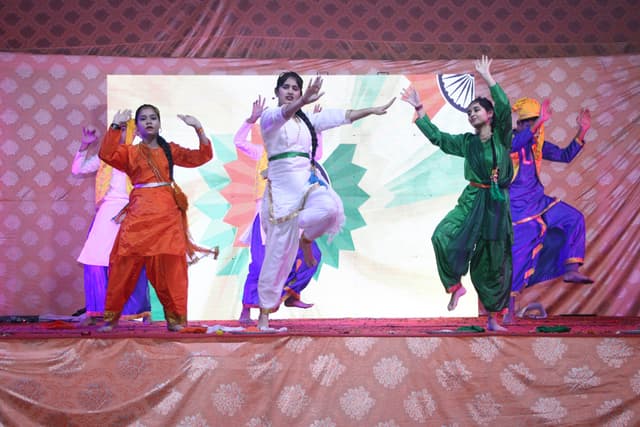 Konark Public School Gallery 24