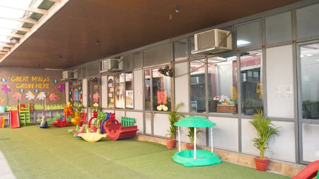 The Samarth School Gallery 1