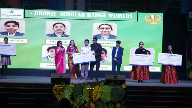 Made Easy School Gallery 21