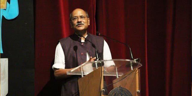 Modern School Gallery 12