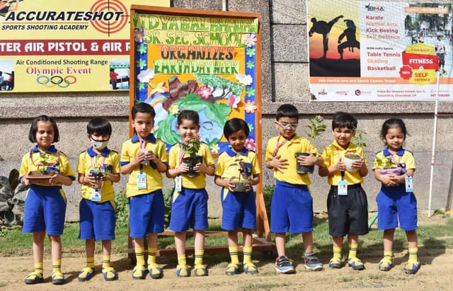 Vidya Bal Bhawan Sr. Sec. School Gallery 8