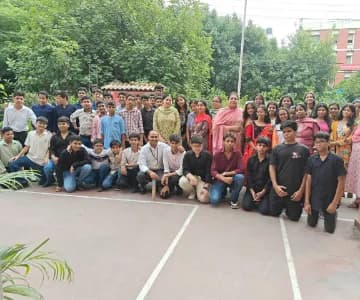 Daisy Dales Sr. Secondary School Gallery 30