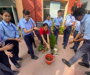 Daisy Dales Sr. Secondary School Gallery 27