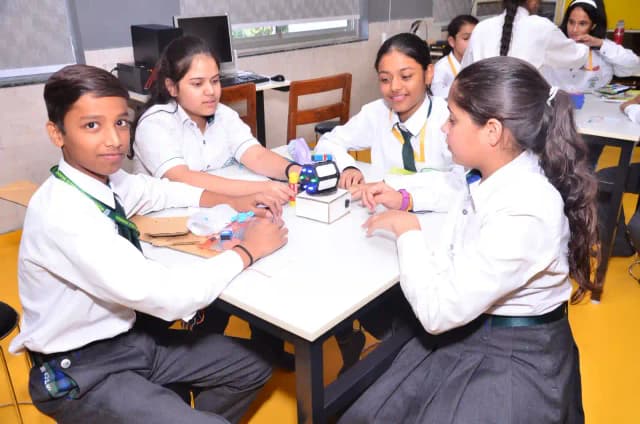 Modern Delhi Public School Gallery 5