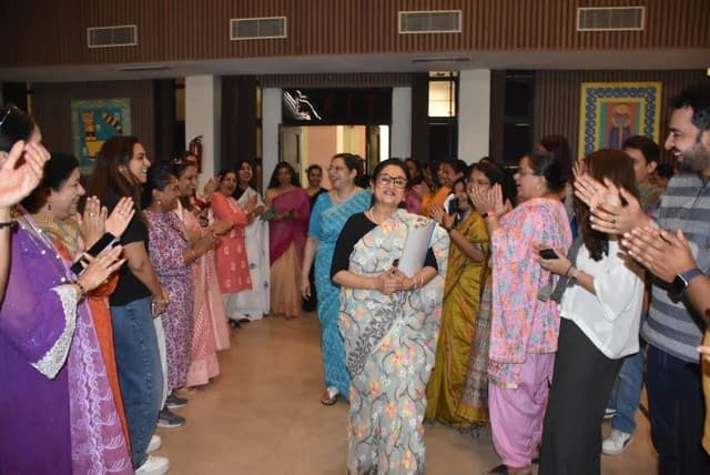 Cambridge School Gallery 5