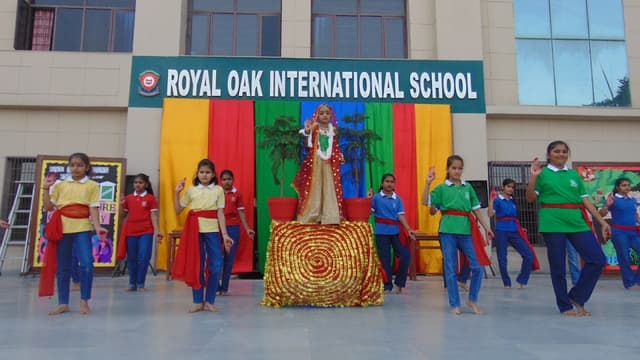 Royal Oak International School Gallery 41