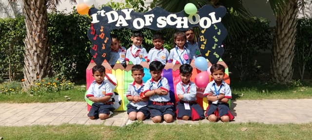 Royal Oak International School Gallery 2