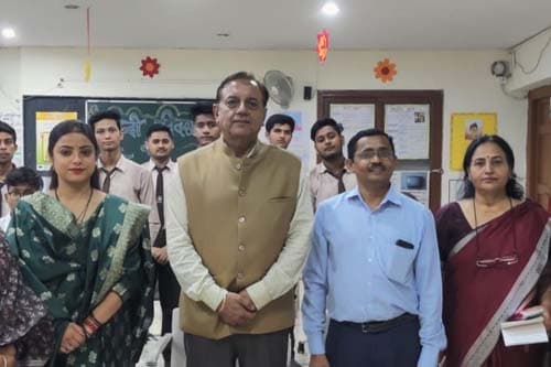 Anglo Sanskrit Victoria Jubilee Senior Secondary School Gallery 11