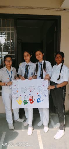 Om Shanti Om International School Gallery 7