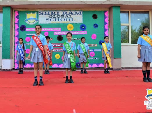 Shri Ram Global School Gallery 18