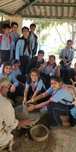 Shri Ram Global School Gallery 9