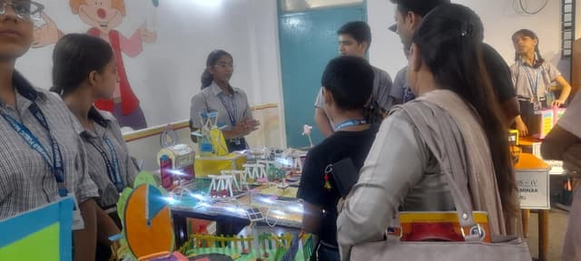 Springfield Public School Gallery 8