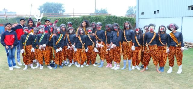 M.L. Public School Gallery 1