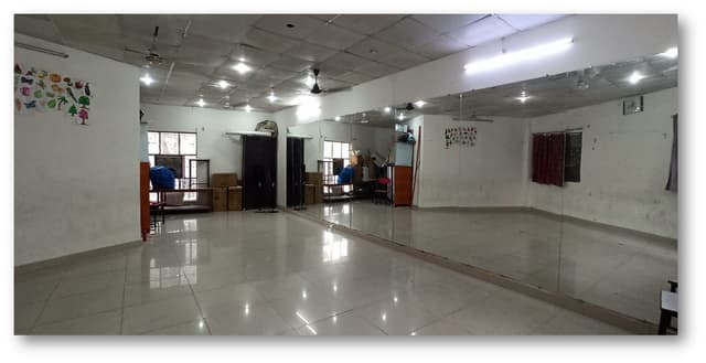 New Oxford Public Sec School Gallery 17