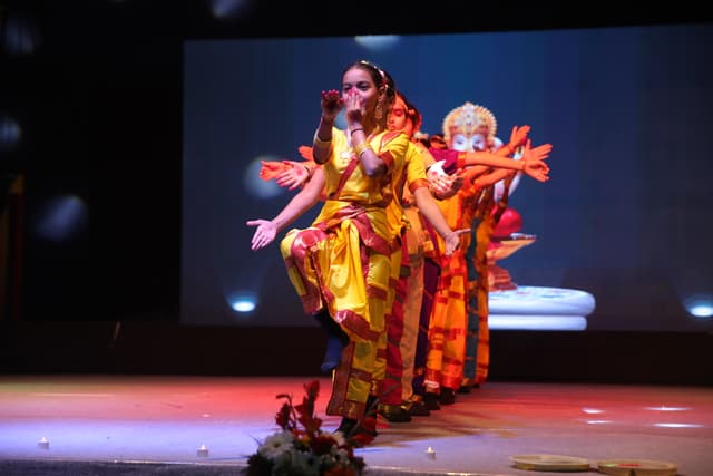 New Oxford Public Sec School Gallery 6