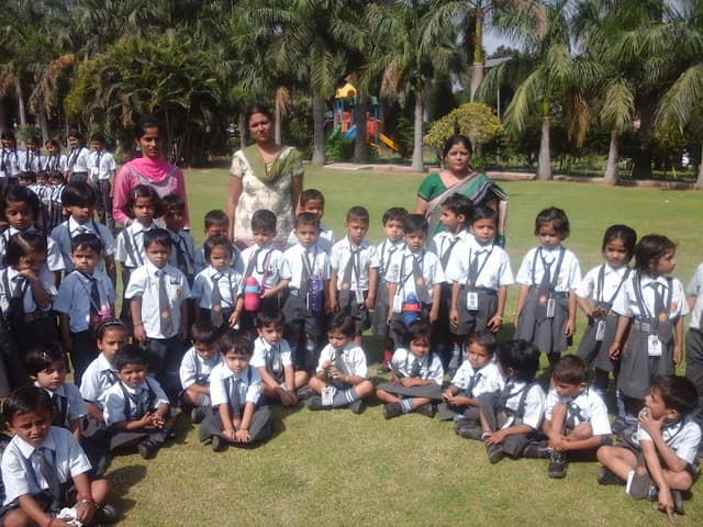 Lotus World School Gallery 1