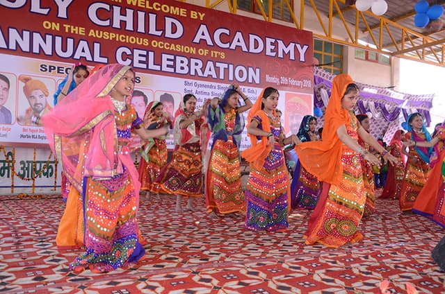 Holy Child Academy Gallery 29