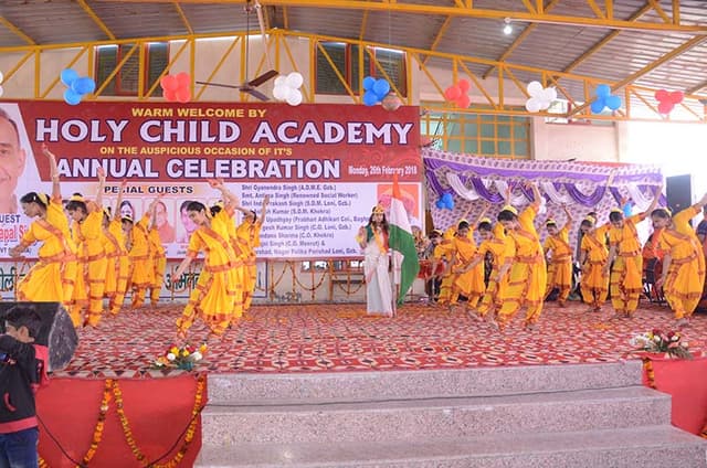 Holy Child Academy Gallery 21