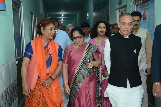 Holy Child Academy Gallery 12