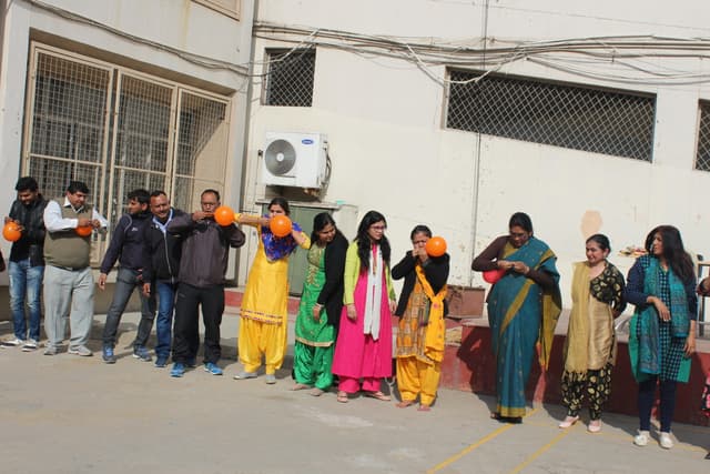 St. PBN Public School Gallery 37