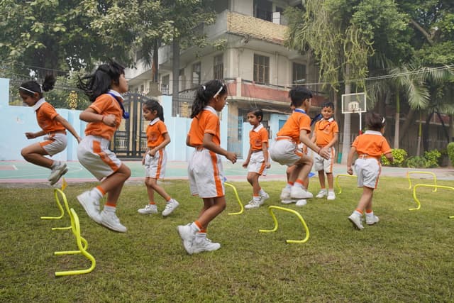 Shanti Gyan Niketan Senior Secondary Public School Gallery 19