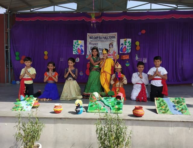 Mata Daan Kaur Public School Gallery 35