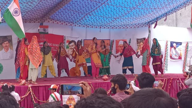 Kalgidhar National Public School Gallery 1