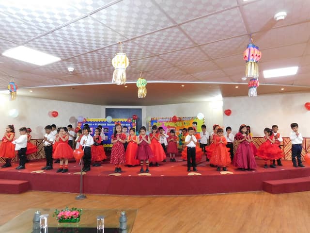 Sachdeva Global School Gallery 1