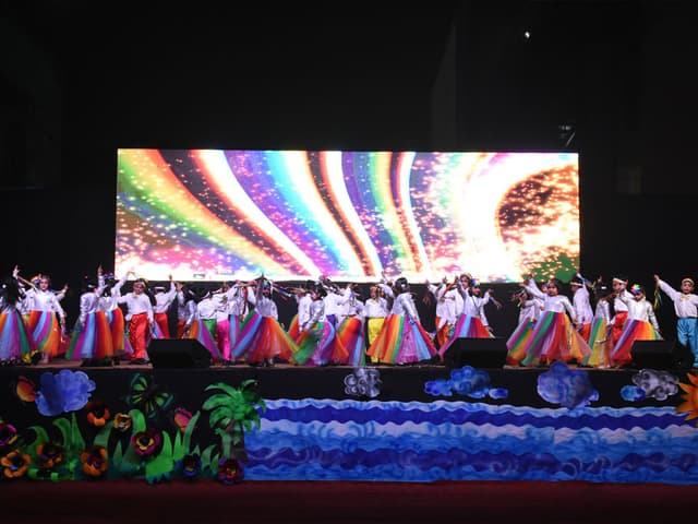 Delhi Public School Gallery 22