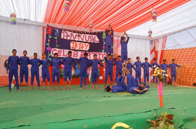 RN Tagore Senior Secondary School Gallery 12