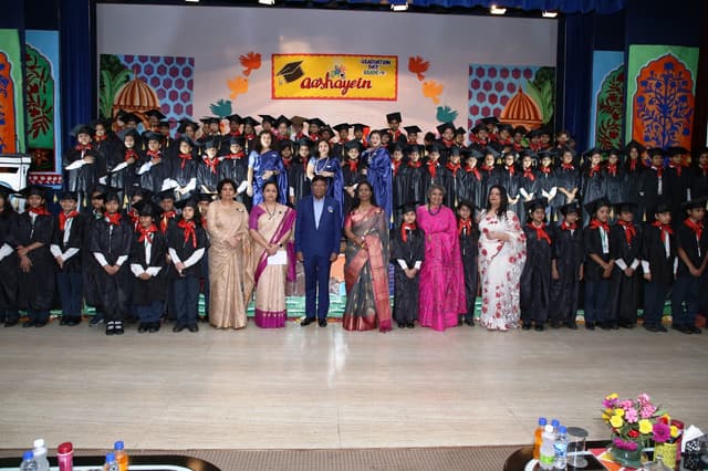 Bharat Ram Global School Gallery 22