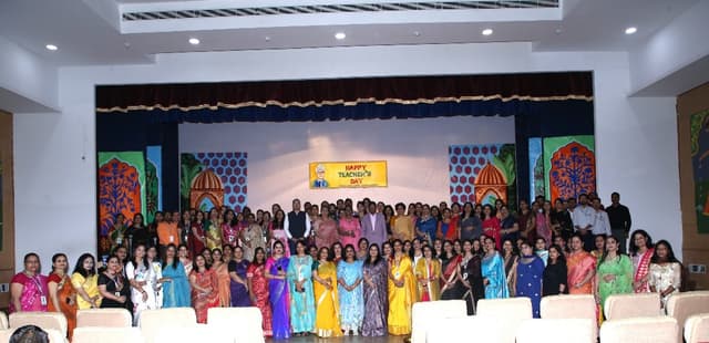 Bharat Ram Global School Gallery 13