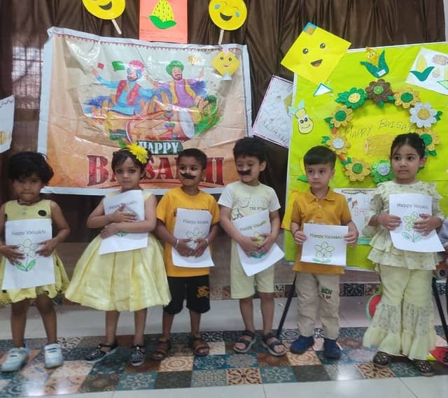 K.L. Mehta Dayanand Public Senior Secondary School Gallery 1