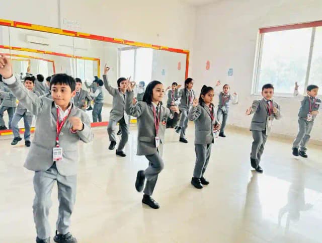 Max Merry School Gallery 13