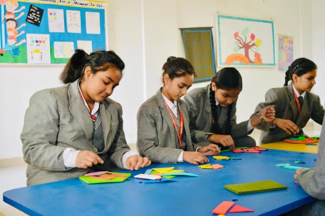 Max Merry School Gallery 4