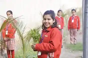 Om Shanti Senior Secondary School Gallery 12