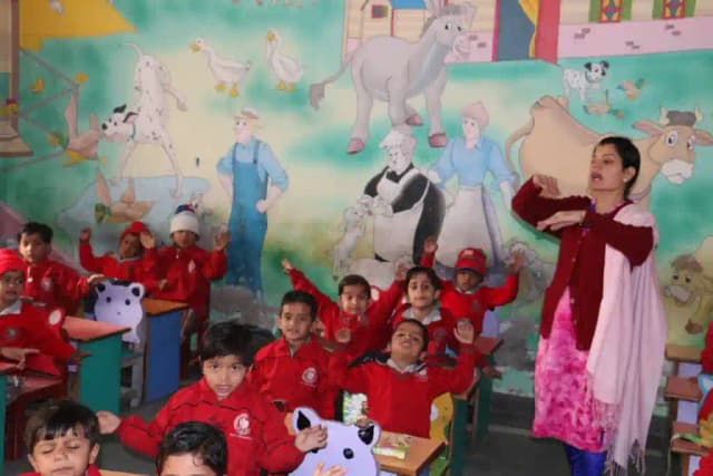 Springbird School Gallery 8