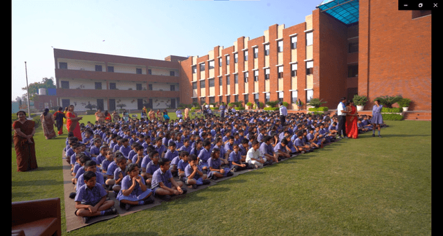 The Modern School Gallery 22