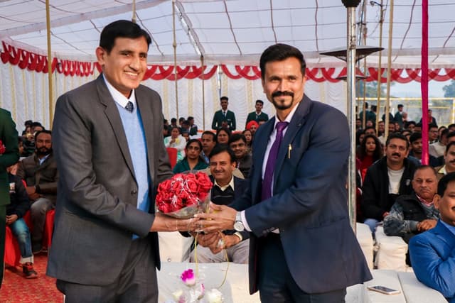 Career Point Gurukul Gallery 38